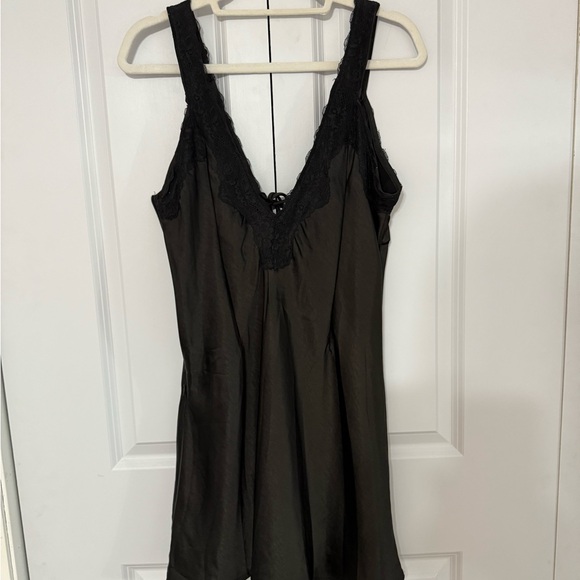 Princess Polly Black Lace Mini Dress - Picture 6 of 6